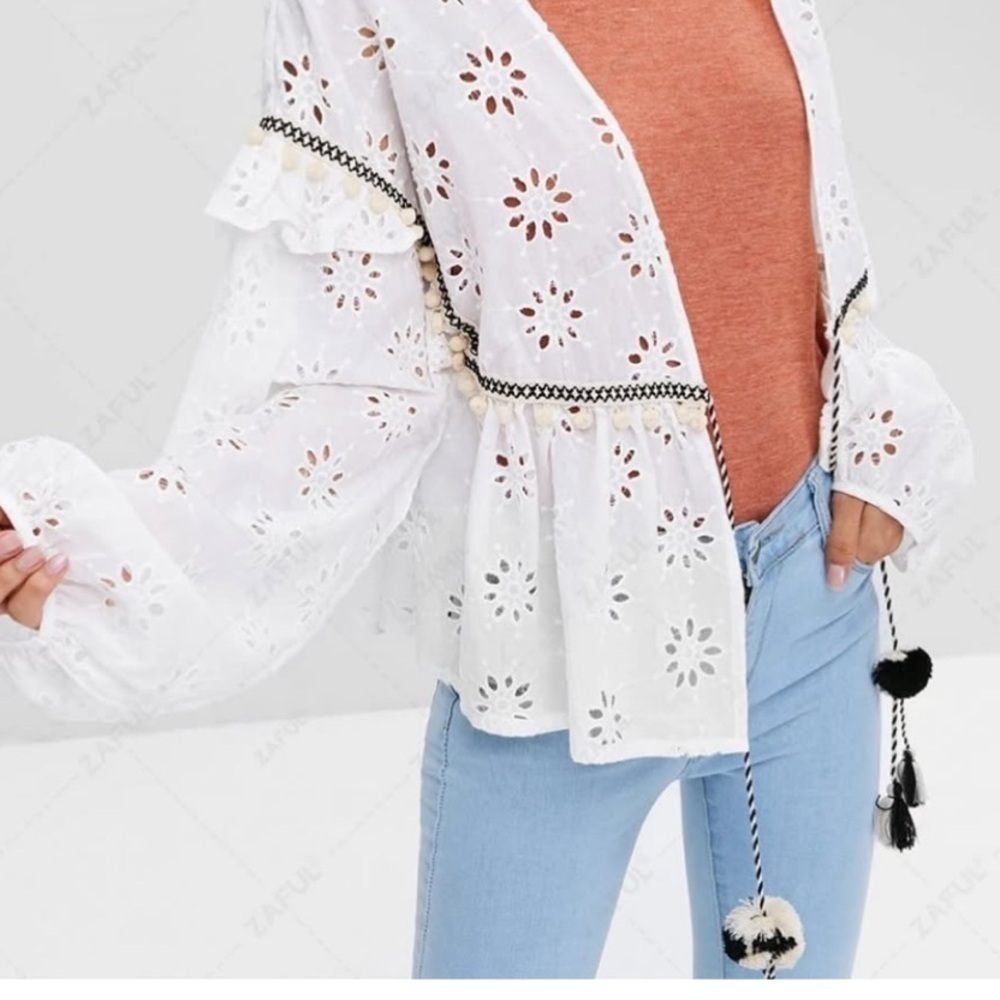 Zara White Eyelet Kimono shrug Top - Boho or Hippie style - small